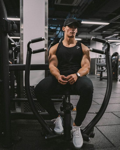 Stay Fresh, Work Out Harder: Cleaning Gym Hats with the Hat Renew Kit