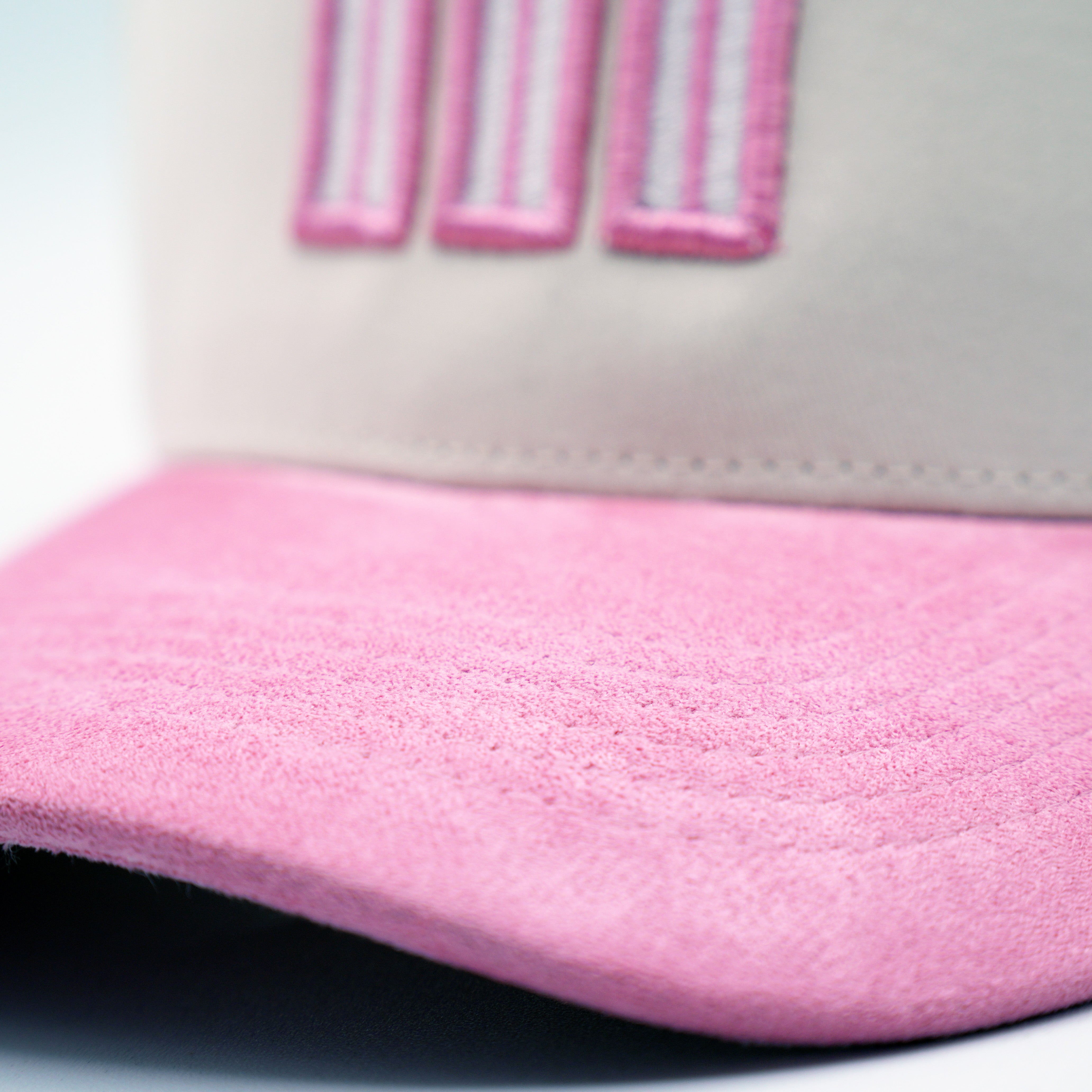 SUEDE BRIM