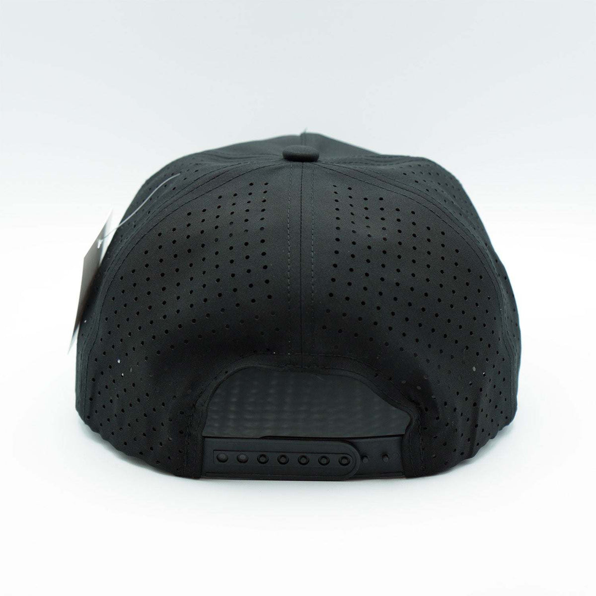 Weekend Golfer embroidered golf cap close up detail